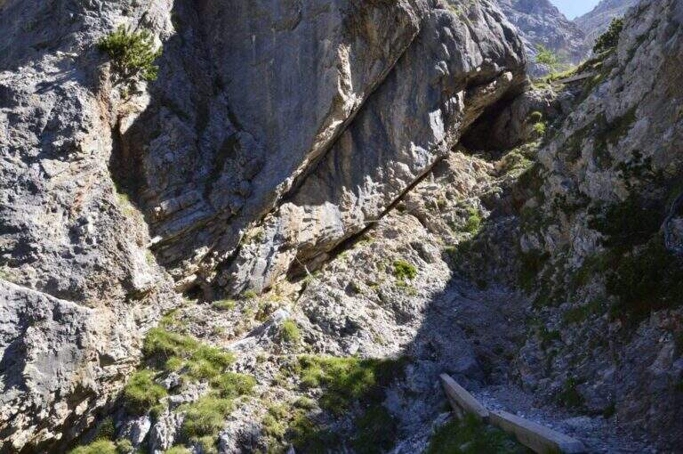 Sentiero Attrezzato della Scala Santa – Dolomiti di Brenta - foto 6