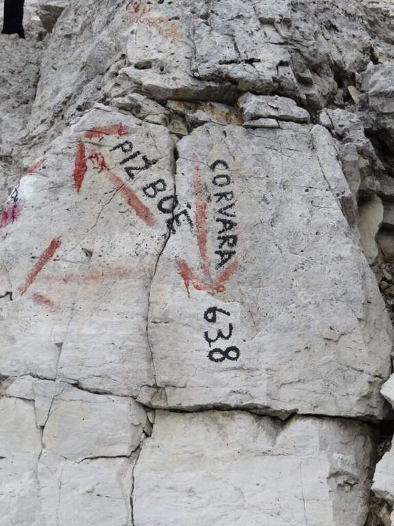 Ferrata Cesare Piazzetta al Piz Boè - foto 32