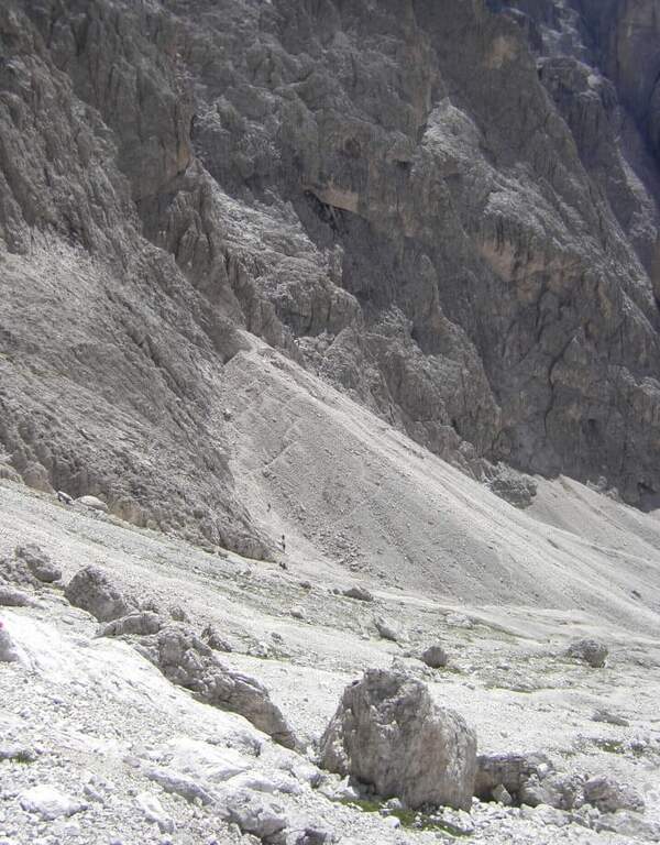 Ferrata Aldo Roghel alla Forcella delle Guglie - foto 12