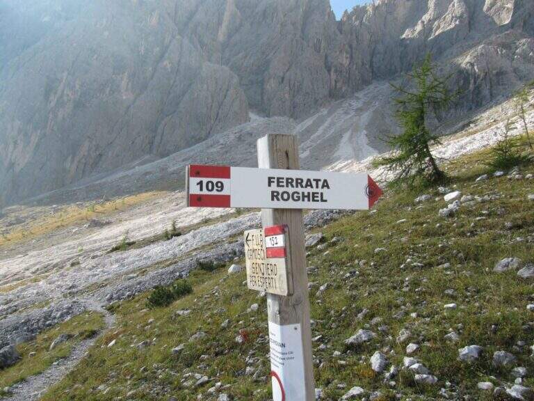 Ferrata Aldo Roghel alla Forcella delle Guglie - foto 2