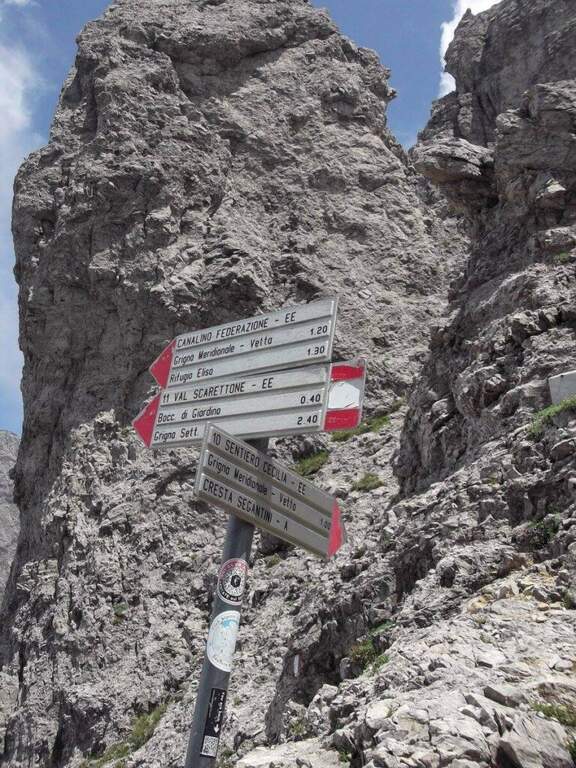 Sentiero Attrezzato Cecilia alla Grigna Meridionale - foto 6