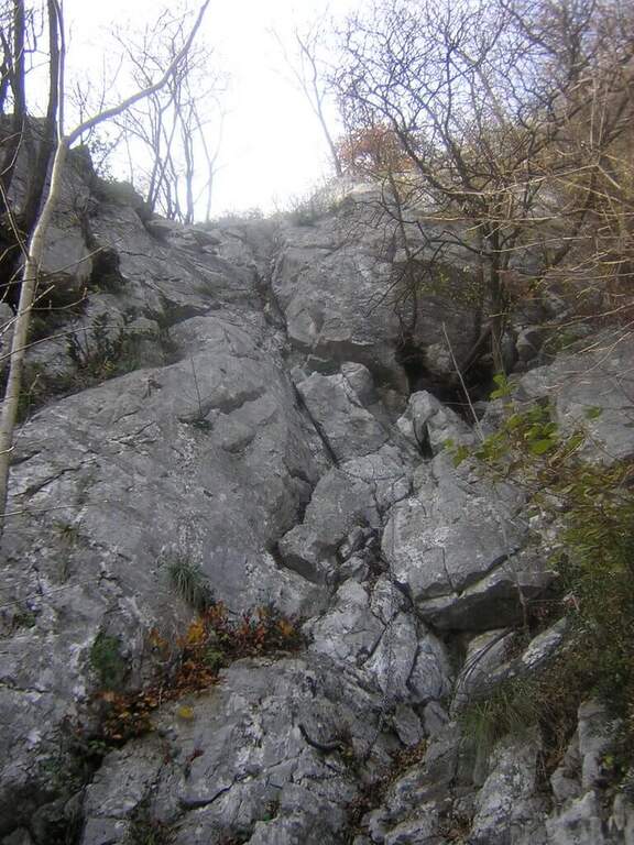 Sentiero Attrezzato della Vergella al Monte San Martino - foto 11